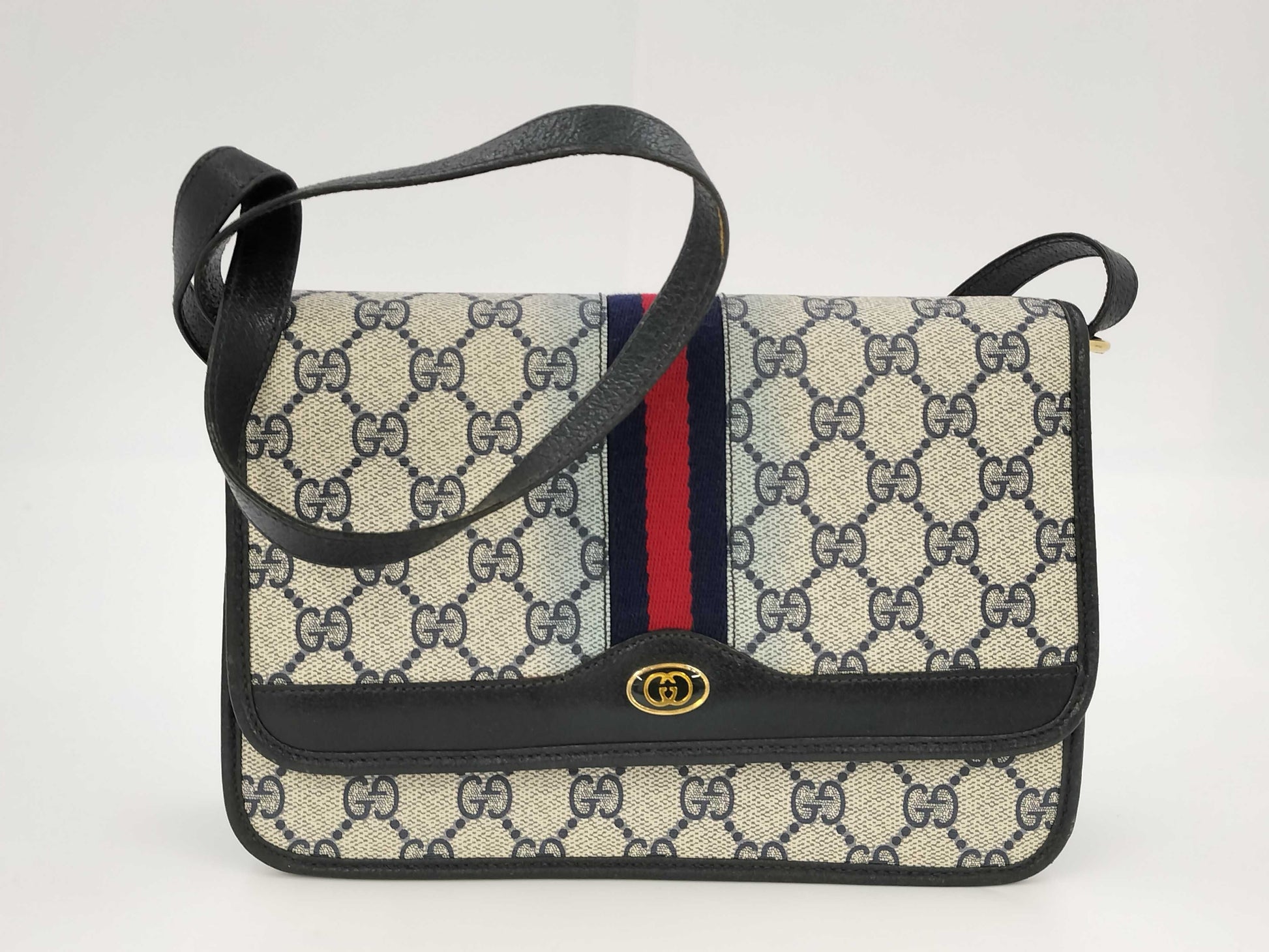 GUCCI shoulder bag
