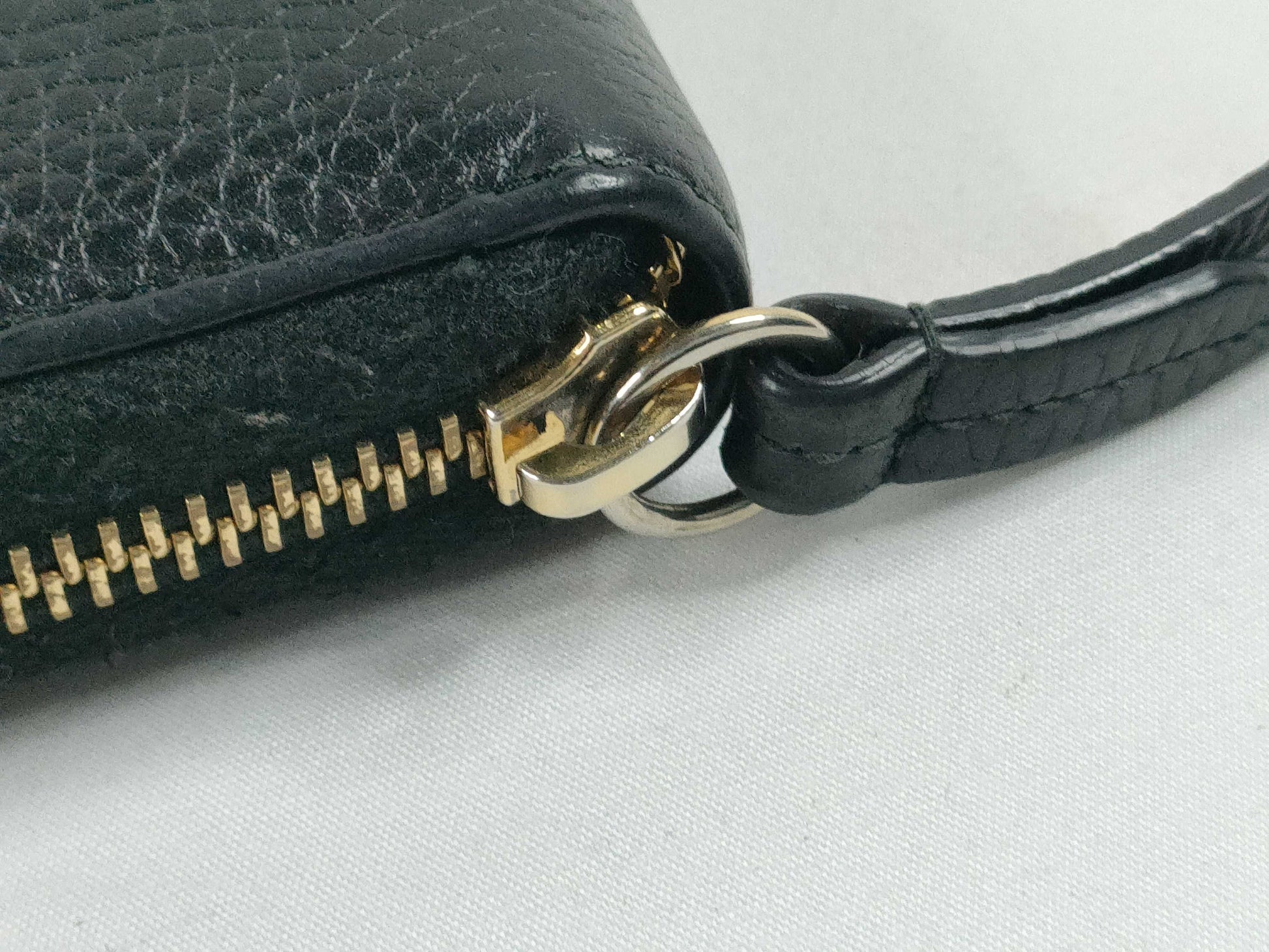 GUCCI GG Marmont Zippy Wallet