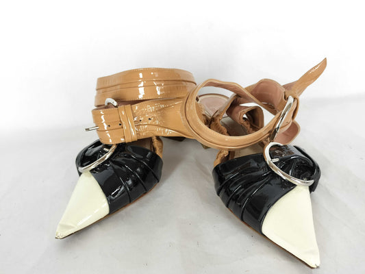 Christian Dior Christian Dior Enamel Pumps Pumps
