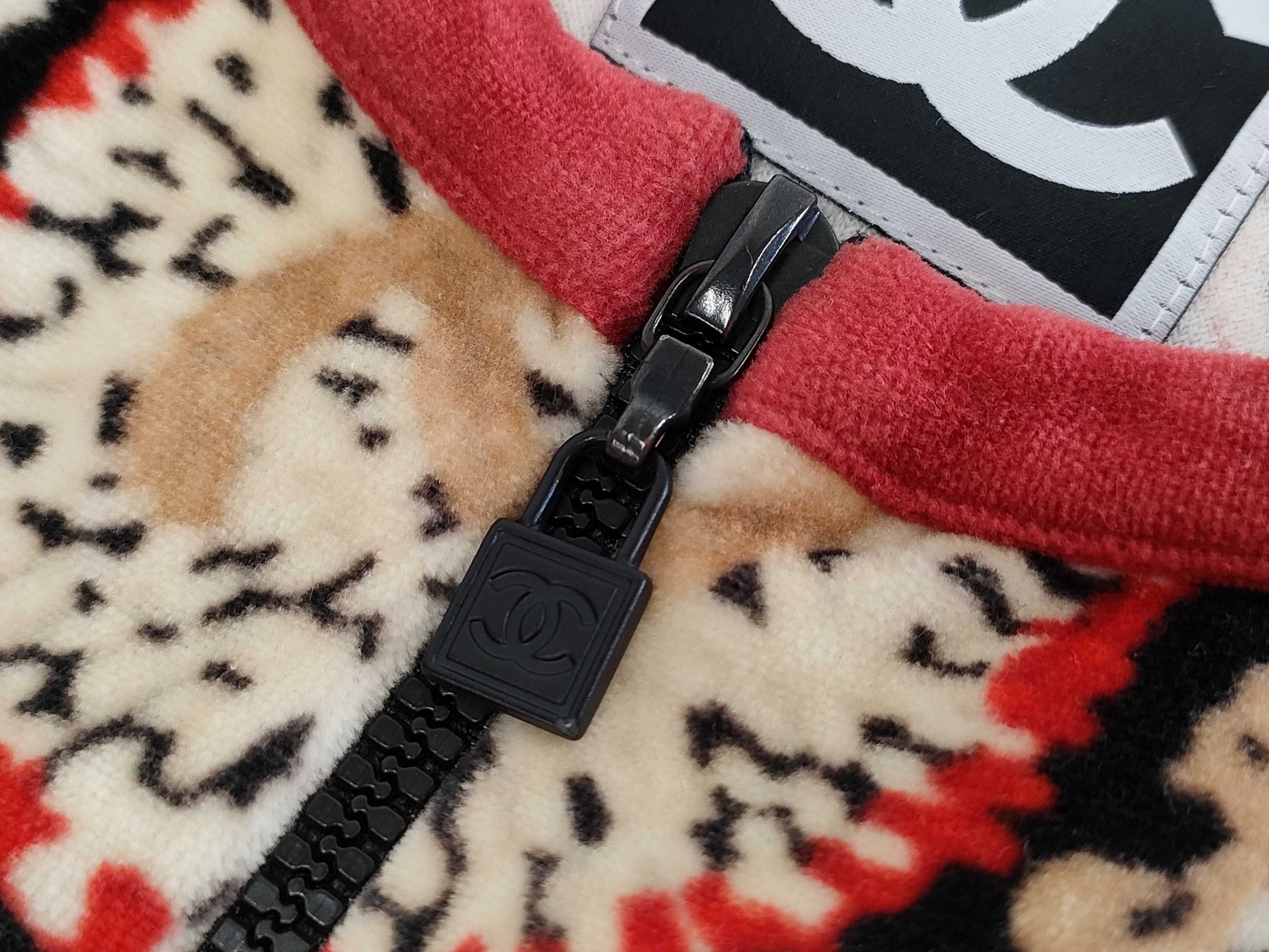 CHANEL Velour Moscow Line Jacket