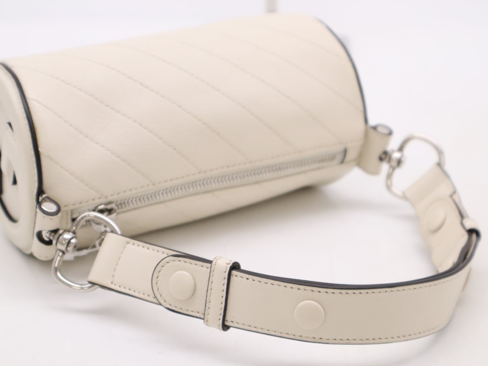 GUCCI 760170 Blondie Leather Shoulder Bag in White with Dust Bag