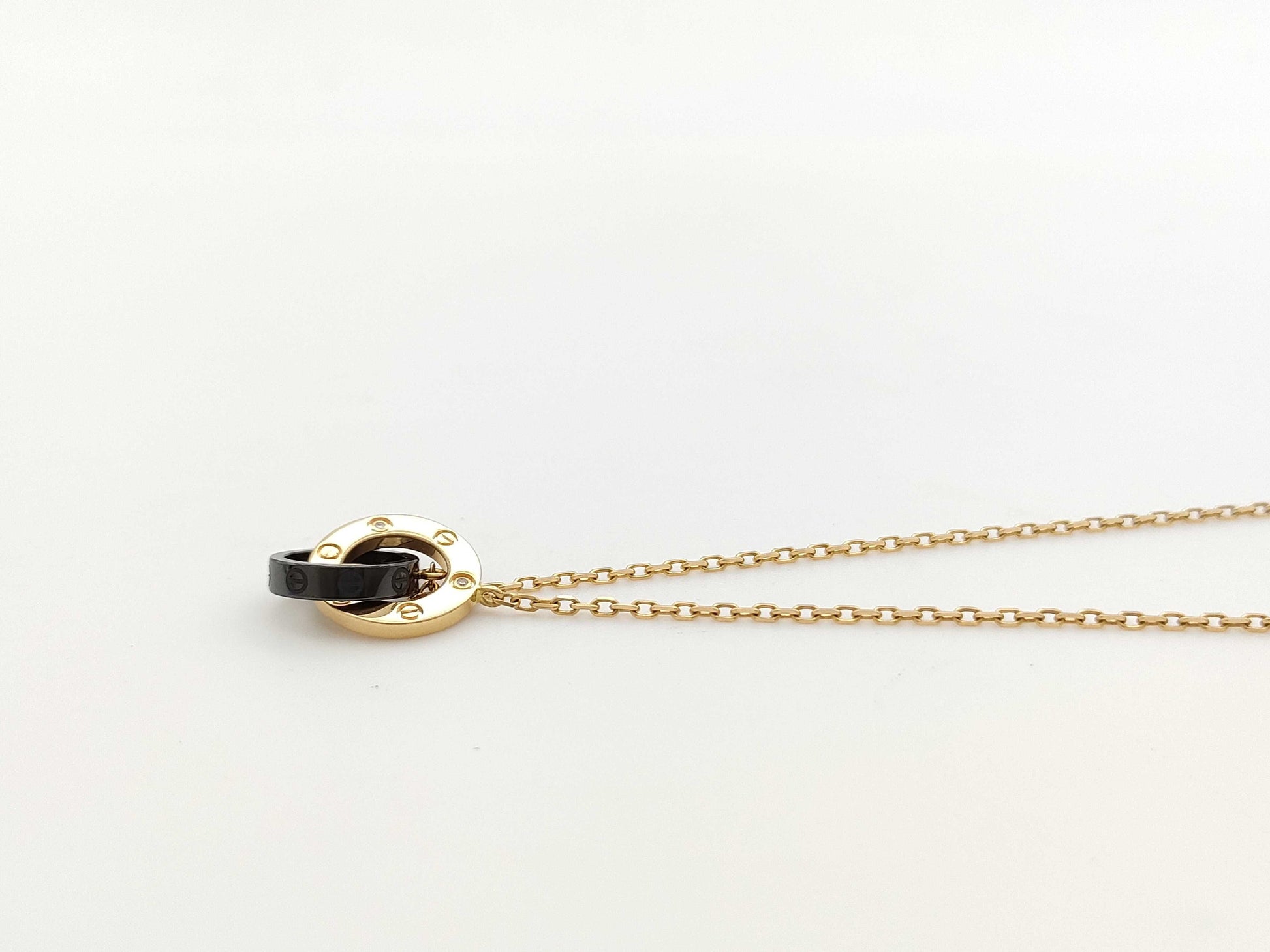 Cartier Love Circle Black Ceramic 3PD PG 750 5.1g Necklace 