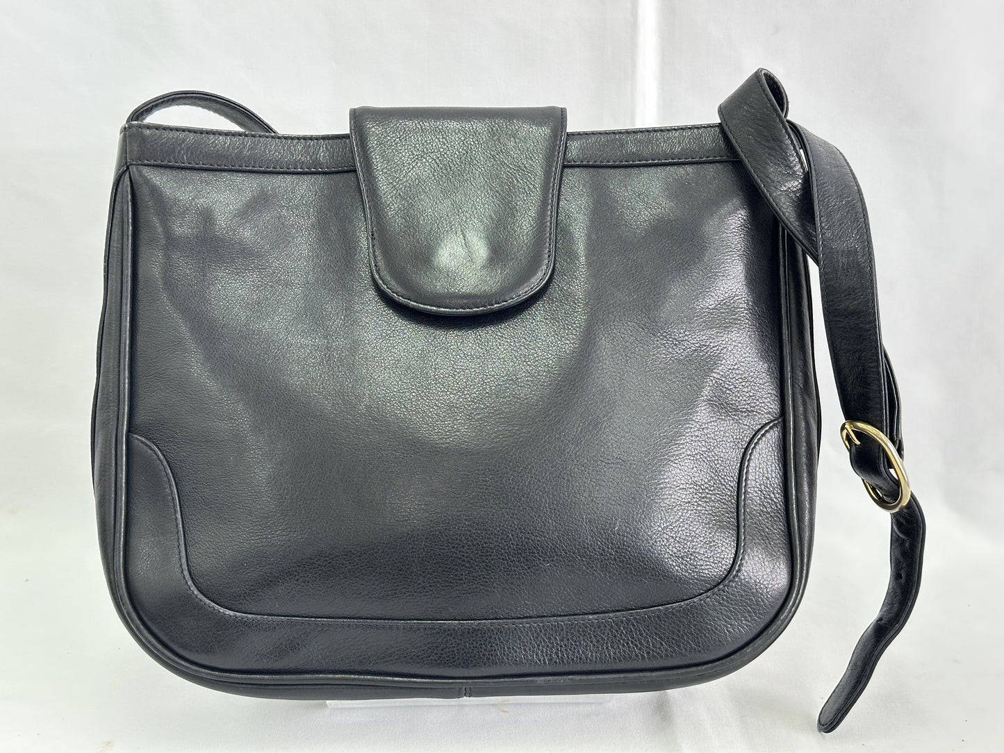 GUCCI Horsebit Shoulder Bag