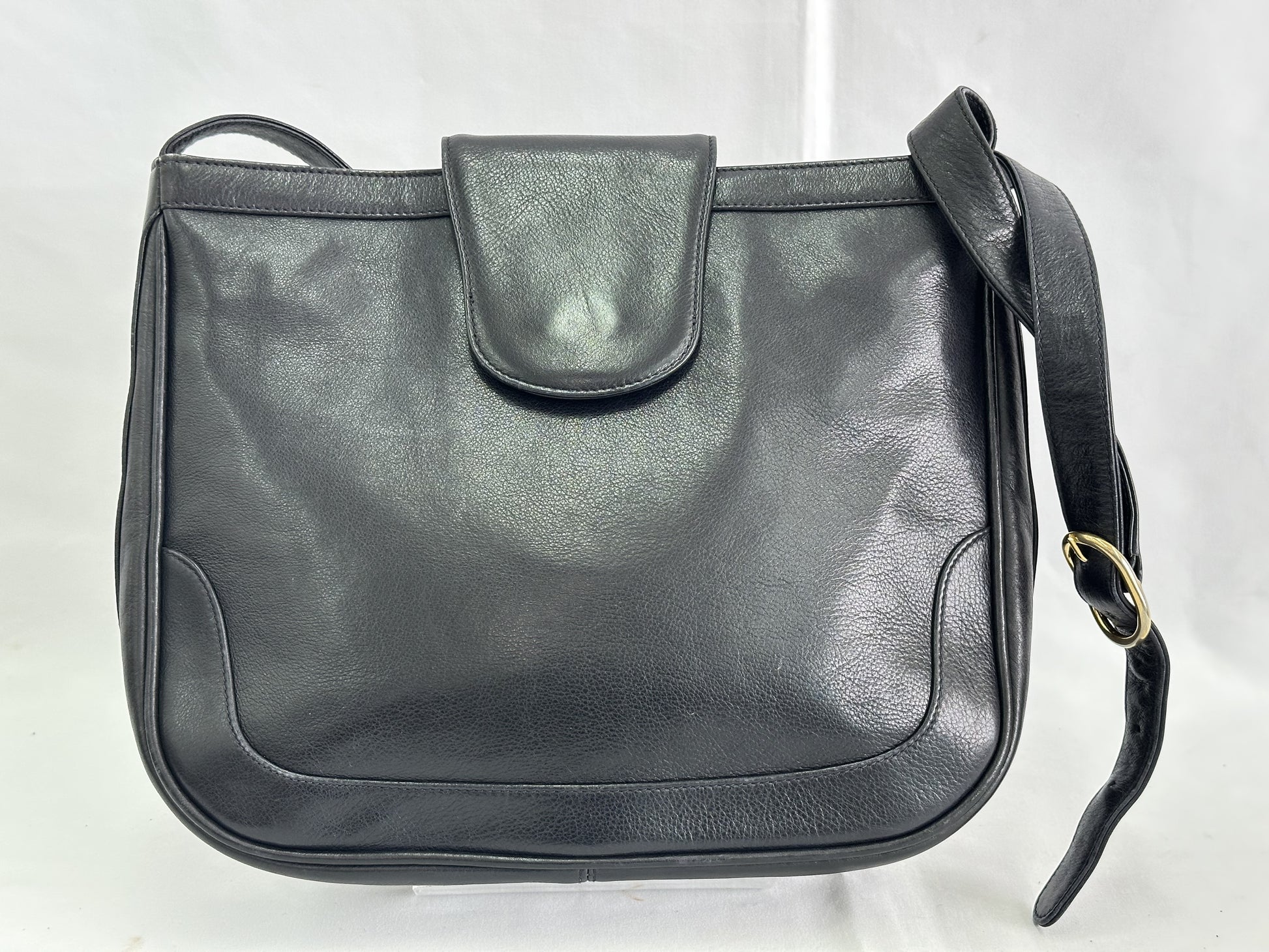 GUCCI Horsebit Shoulder Bag