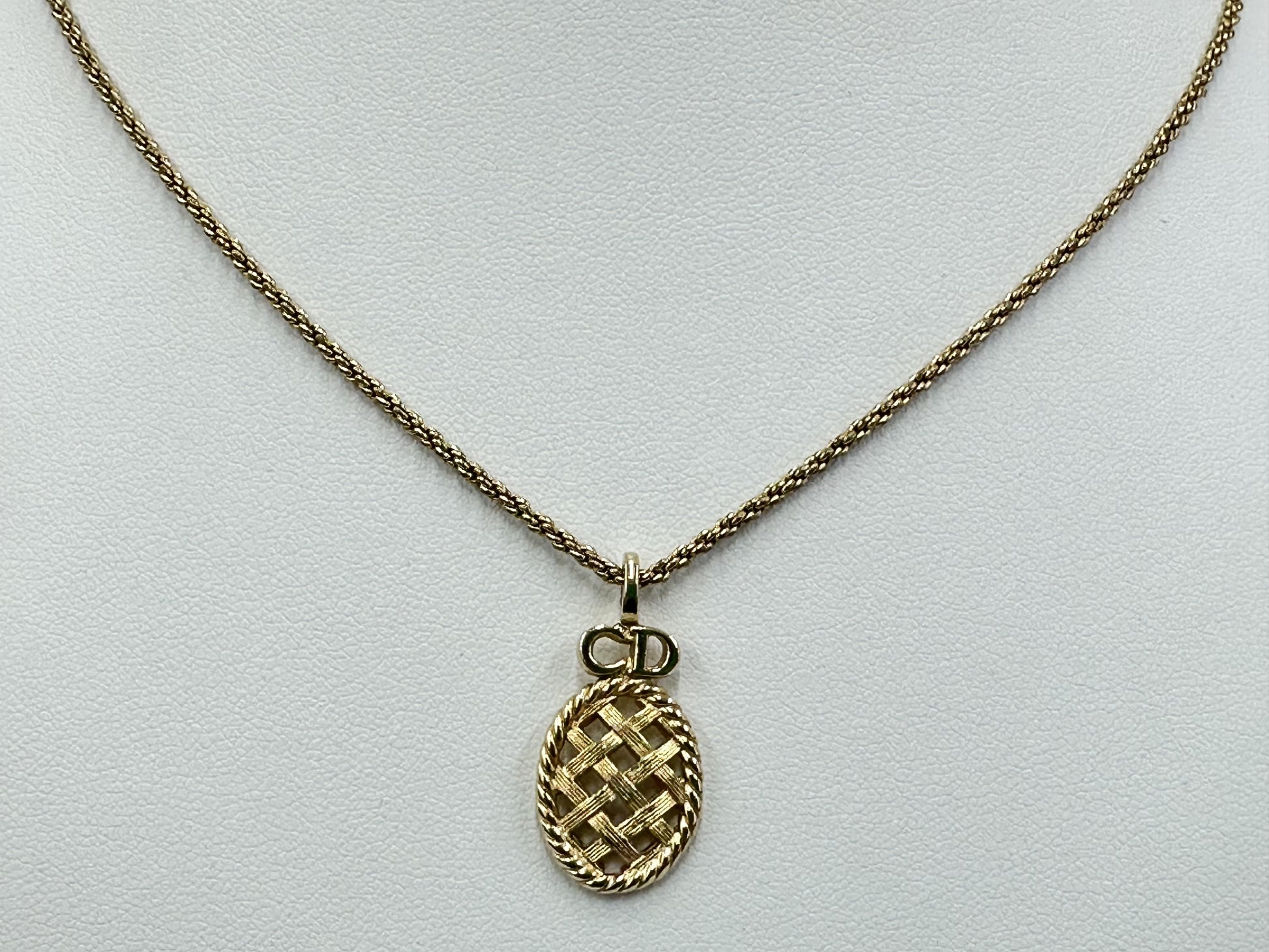Dior Dior Necklace Pendant Necklace