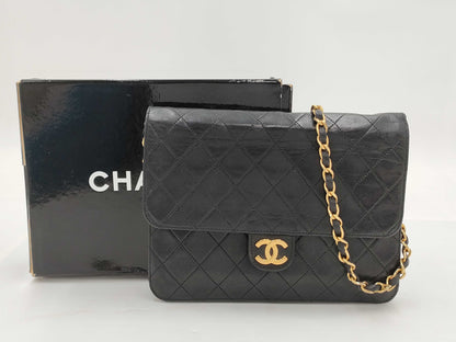 CHANEL Matelasse Chain Black Shoulder Bag