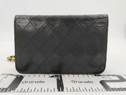 CHANEL Matelasse Black Shoulder Bag