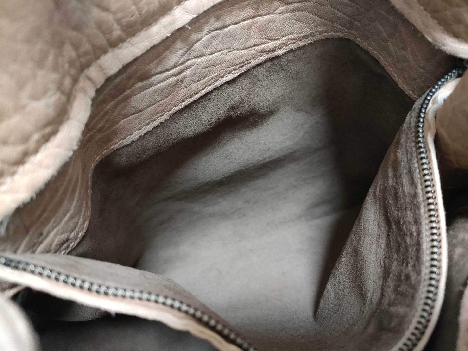 BOTTEGA VENETA Intrecciato Leather Tote Bag, Beige