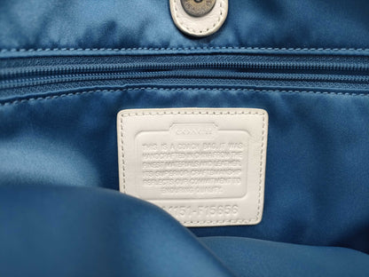 COACH Signature Coach Mountain 5-Piece Tote Bag Set