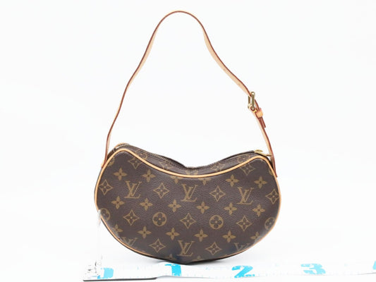 LOUIS VUITTON Monogram Pochette Croissant M51510 Shoulder Bag