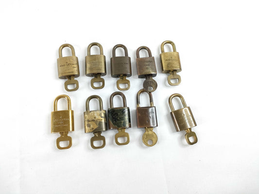 LOUIS VUITTON Cadena Padlock 10-Piece Set Other Accessories
