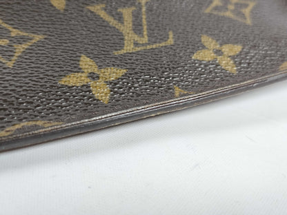 LOUIS VUITTON 5-Piece Wallet Set