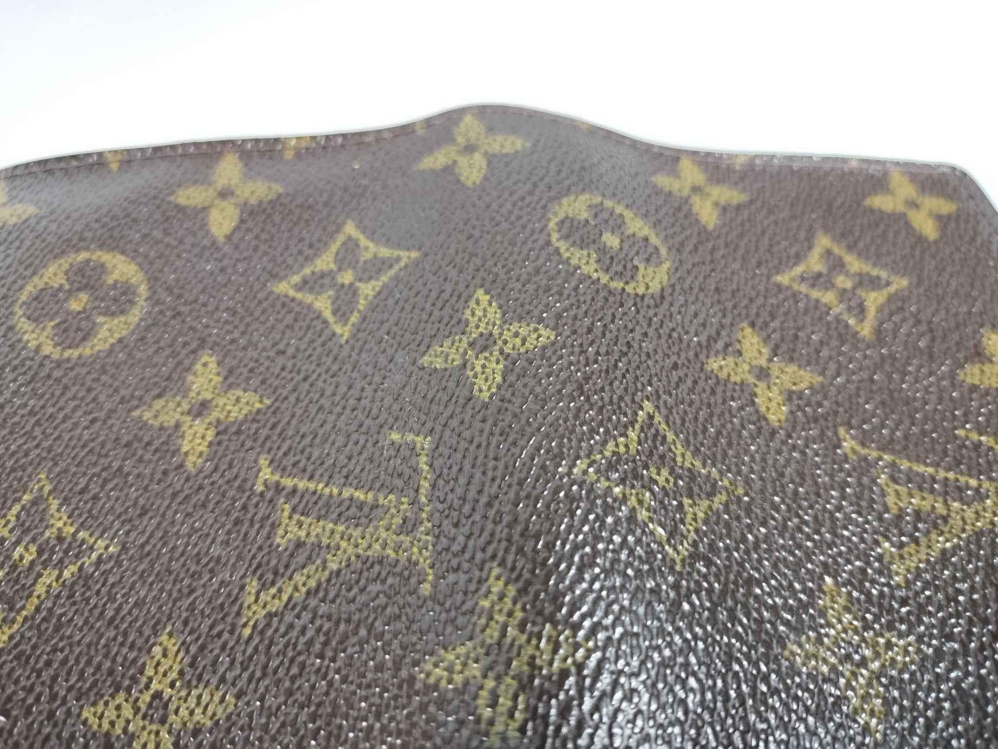 LOUIS VUITTON 5-Piece Wallet Set