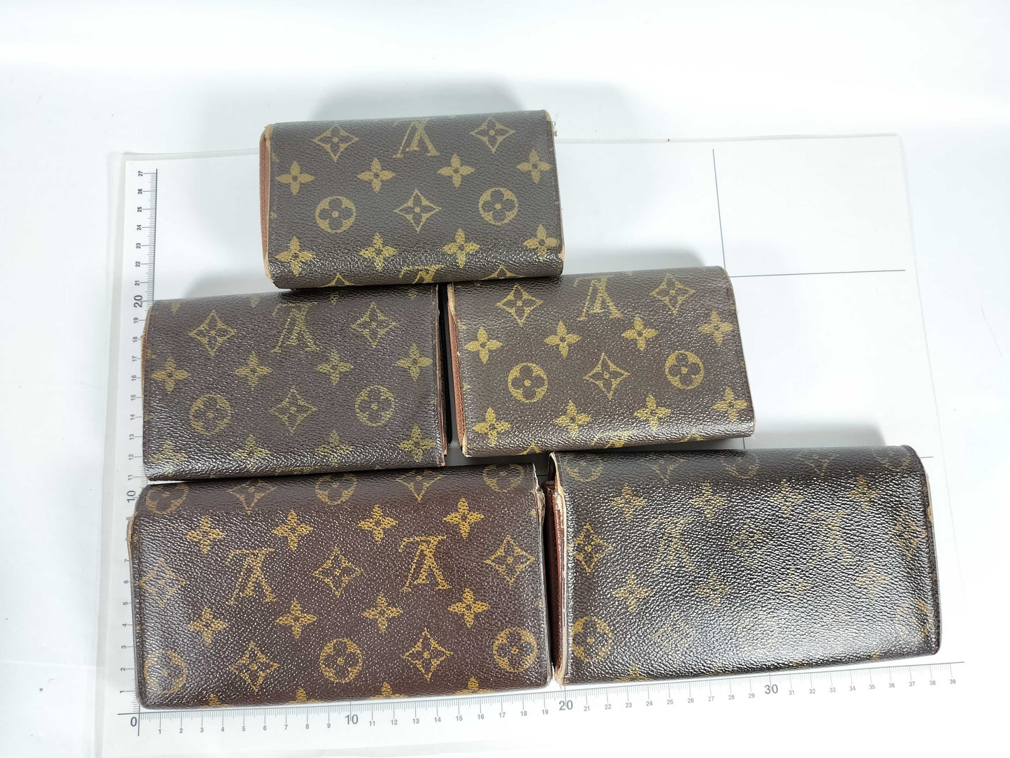 LOUIS VUITTON 5-Piece Wallet Set