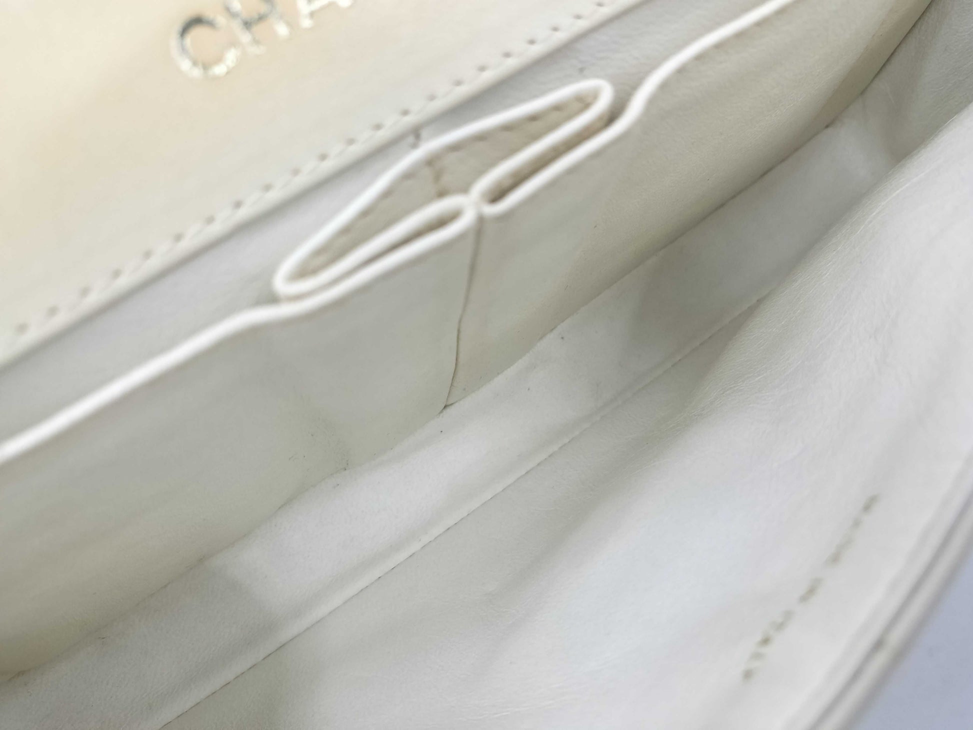 CHANEL Chocobar East West Lambskin Chain Shoulder Bag, White, No. 7