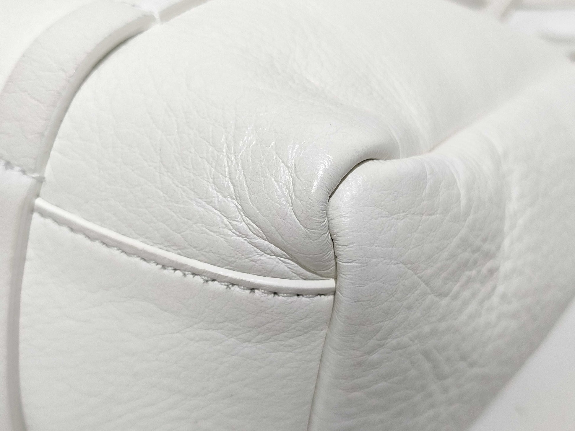 BALENCIAGA Everyday Tote, Leather, White, 2-Way, 489813 Tote Bag