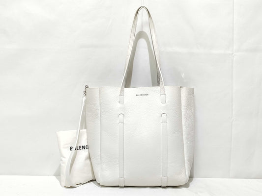BALENCIAGA Everyday Tote, Leather, White, 2-Way, 489813 Tote Bag