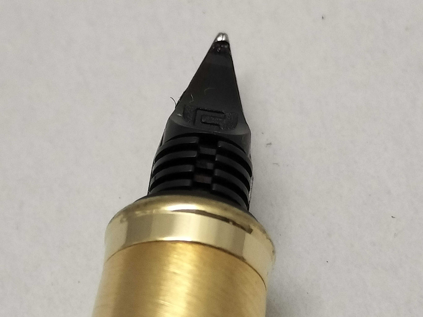 PARKER Fountain Pen Silver x Gold Pen