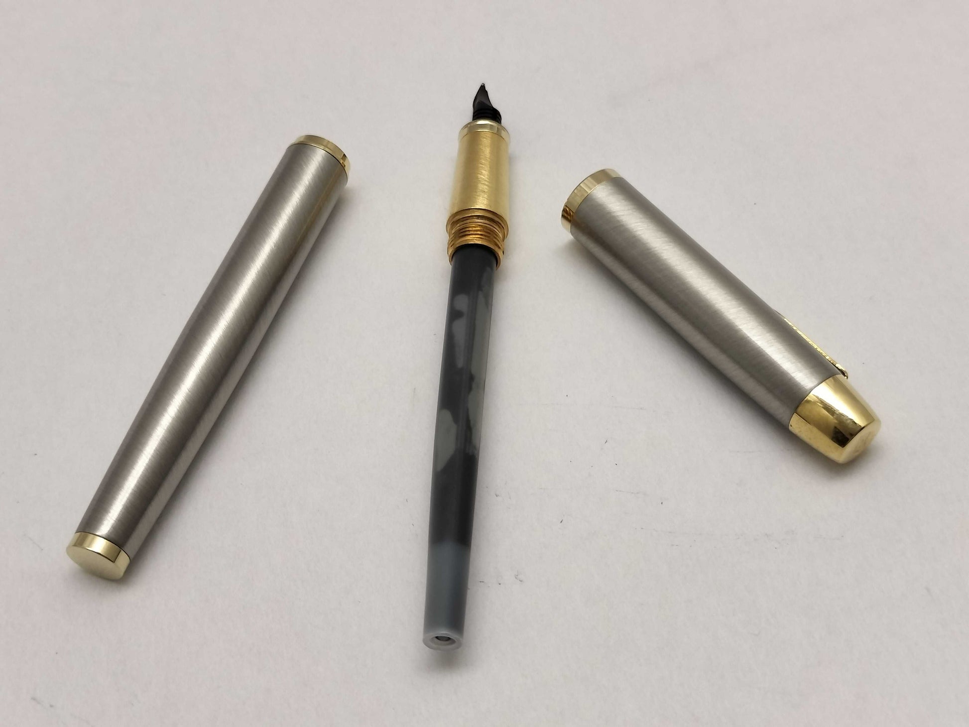 PARKER Fountain Pen Silver x Gold Pen
