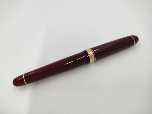 Platinum K14 Fountain Pen, Red x Gold, 3776