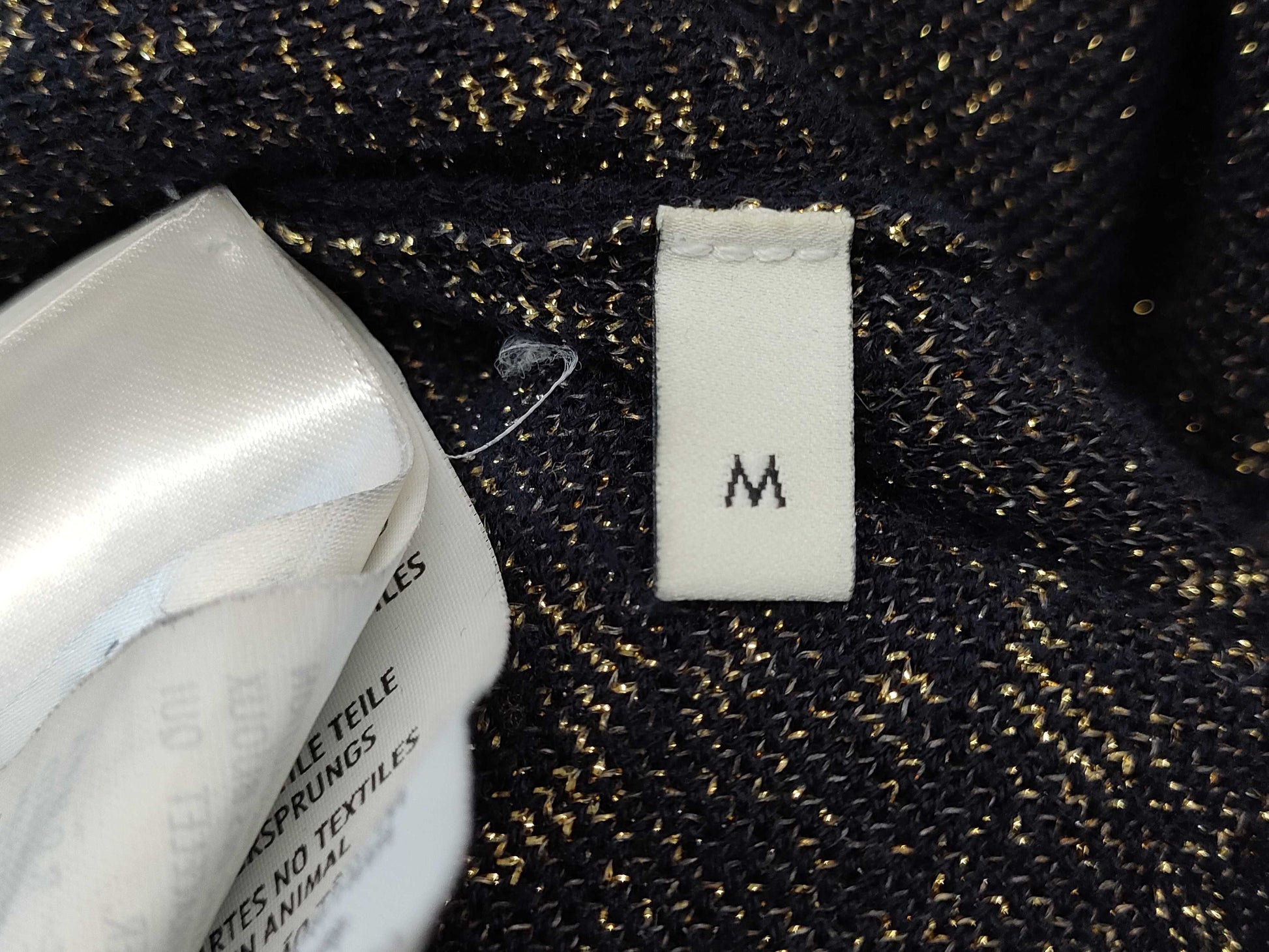 GUCCI GG Cardigan Knit, Excellent Condition, Lamé, Gold