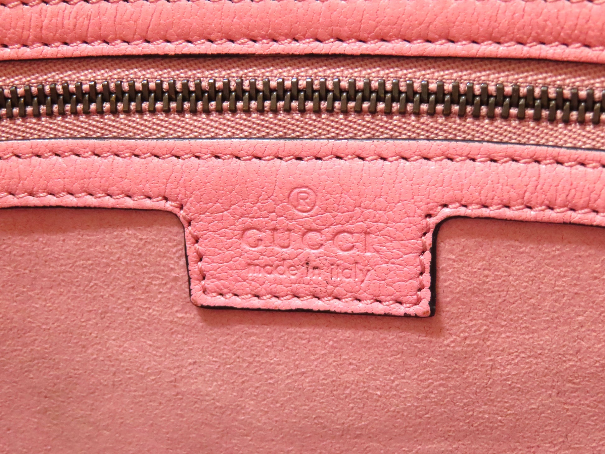 GUCCI Aphrodite One Shoulder Bag