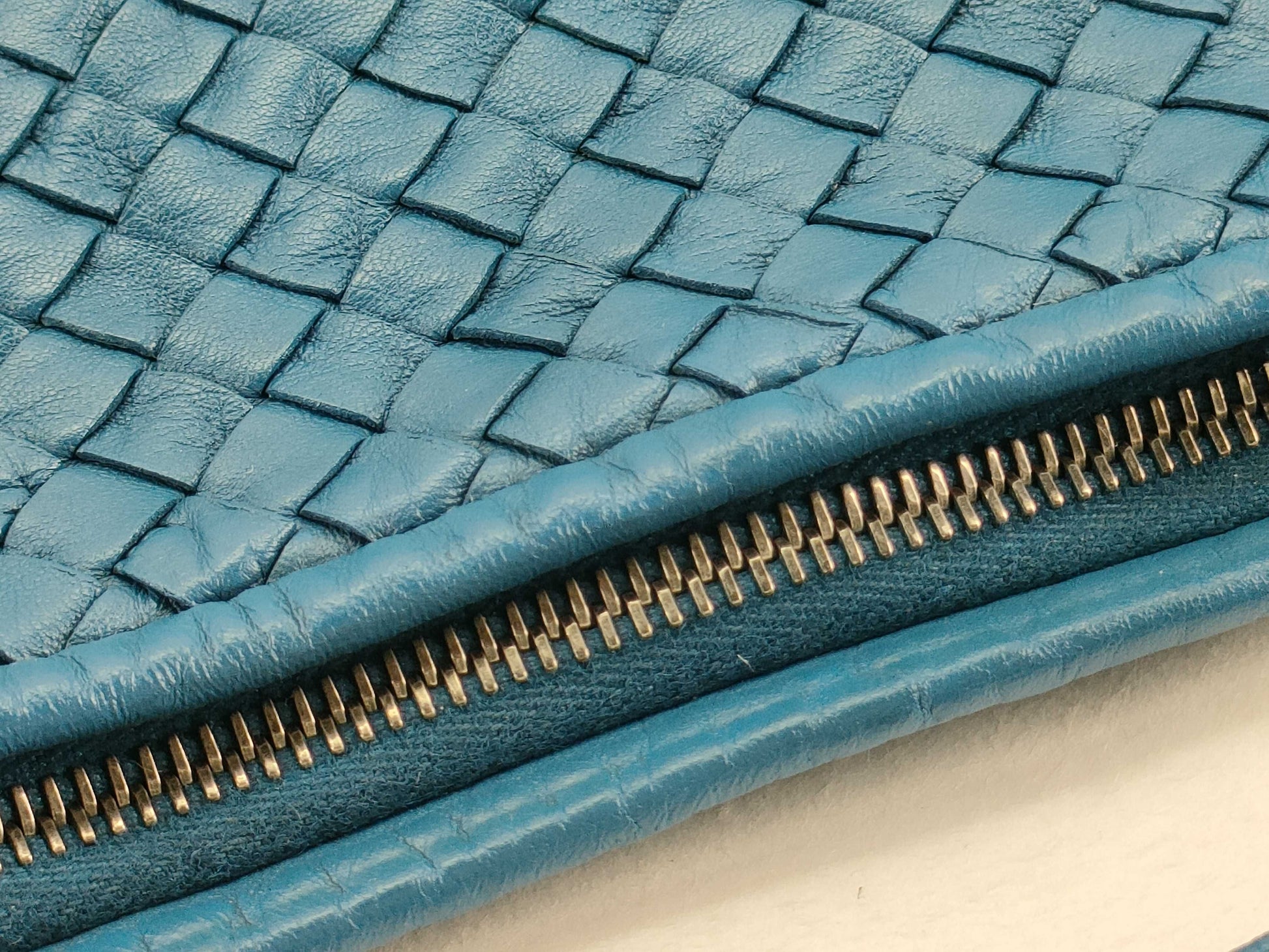 BOTTEGA VENETA Intrecciato Shoulder Bag
