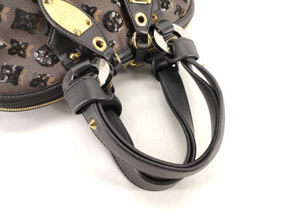 LOUIS VUITTON Monogram Louis Vuitton Alma Handbag