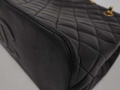CHANEL Matelasse Chain Shoulder Bag in Black Lambskin with Box and Warranty 4409819