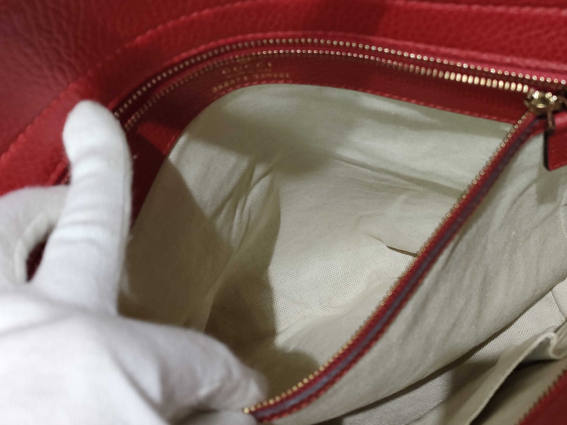 GUCCI Swing Leather Tote Bag