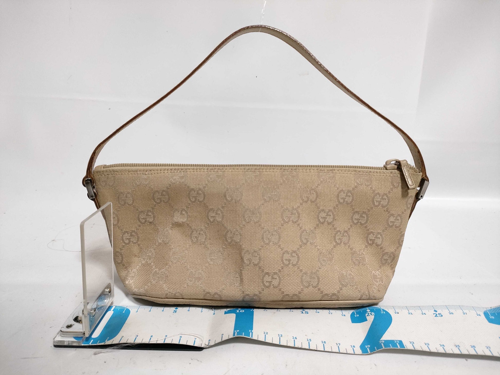 GUCCI GG Canvas Gucci GUCCI GG Canvas Beige Handbag Pouch Handbag