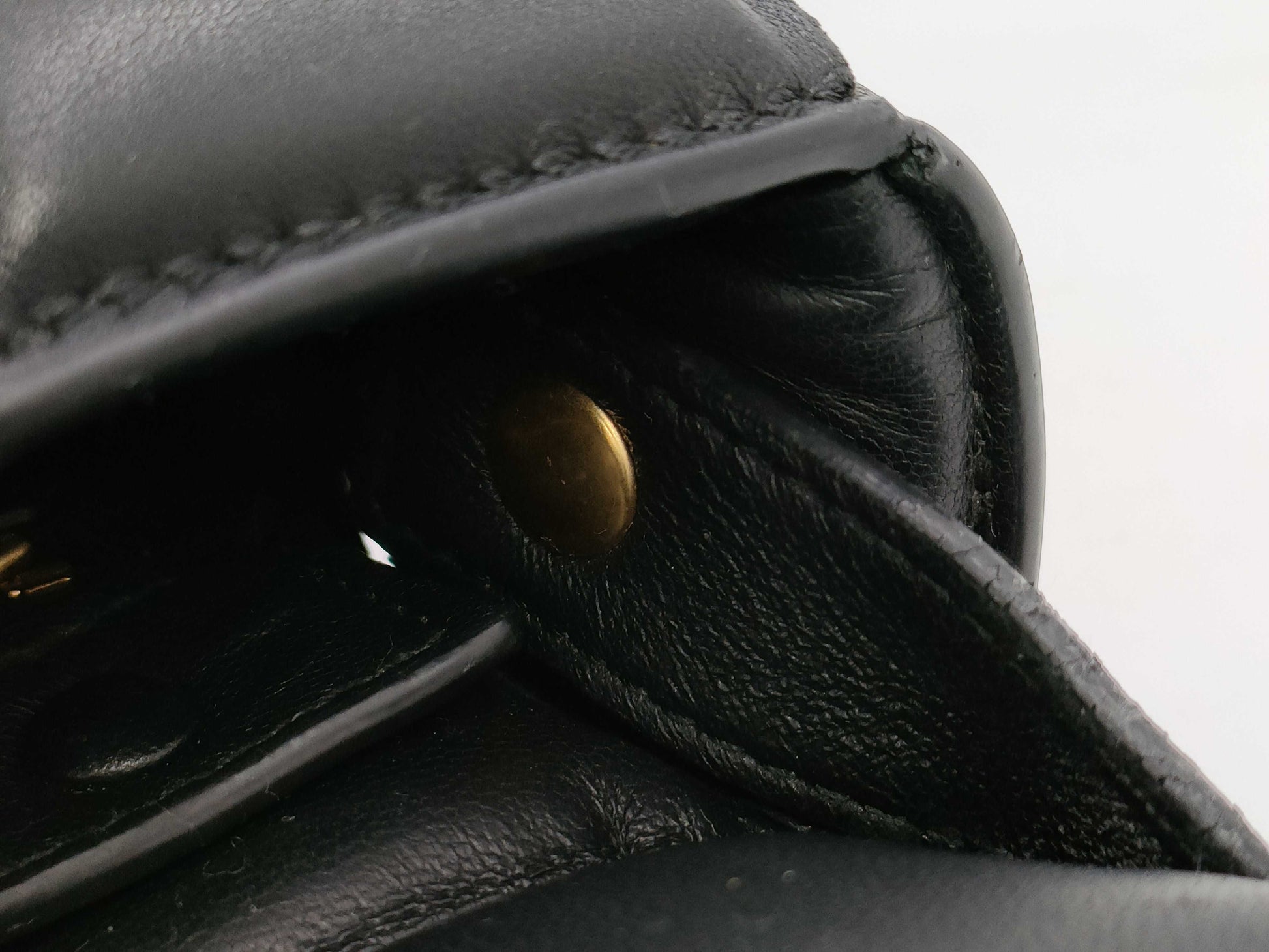 BOTTEGA VENETA Padded Cassette Black Shoulder Bag 591970VCQR18425