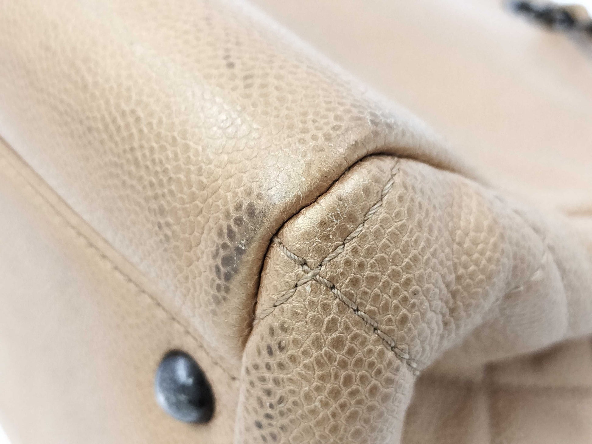 CHANEL Matelasse Caviar Shoulder Bag with Seal