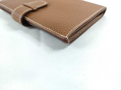 HERMES Leather Jura Wallet Engraved □E Wallet