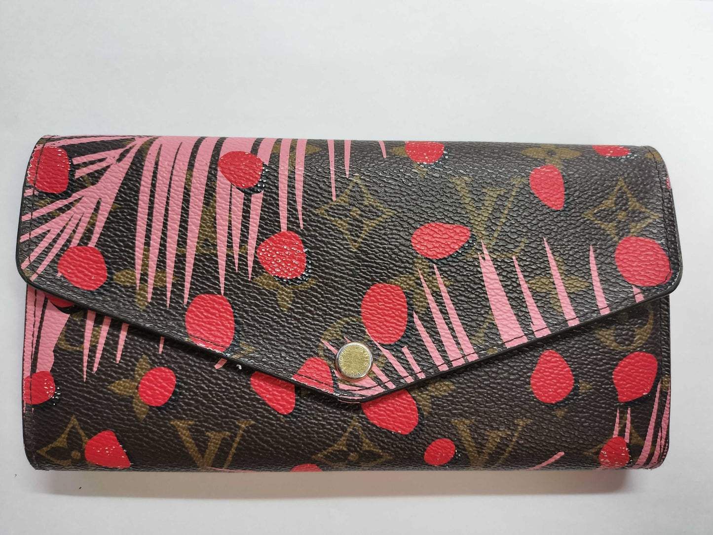LOUIS VUITTON Monogram LV Monogram Jungle Dot Portefeuille Sarah M42576 CA1136 Wallet