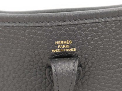 HERMES Evelyn TPM B Stamp G Hardware Shoulder Bag