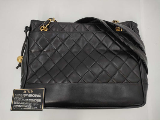CHANEL Lambskin Matelasse Ball Charm Chain Shoulder Bag Black G Hardware Tote Bag