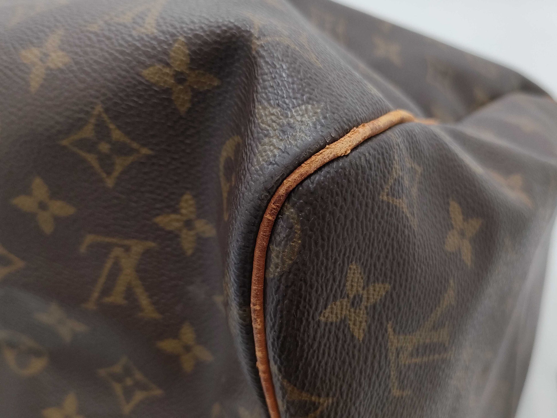 LOUIS VUITTON Monogram Keepall Boston Bag