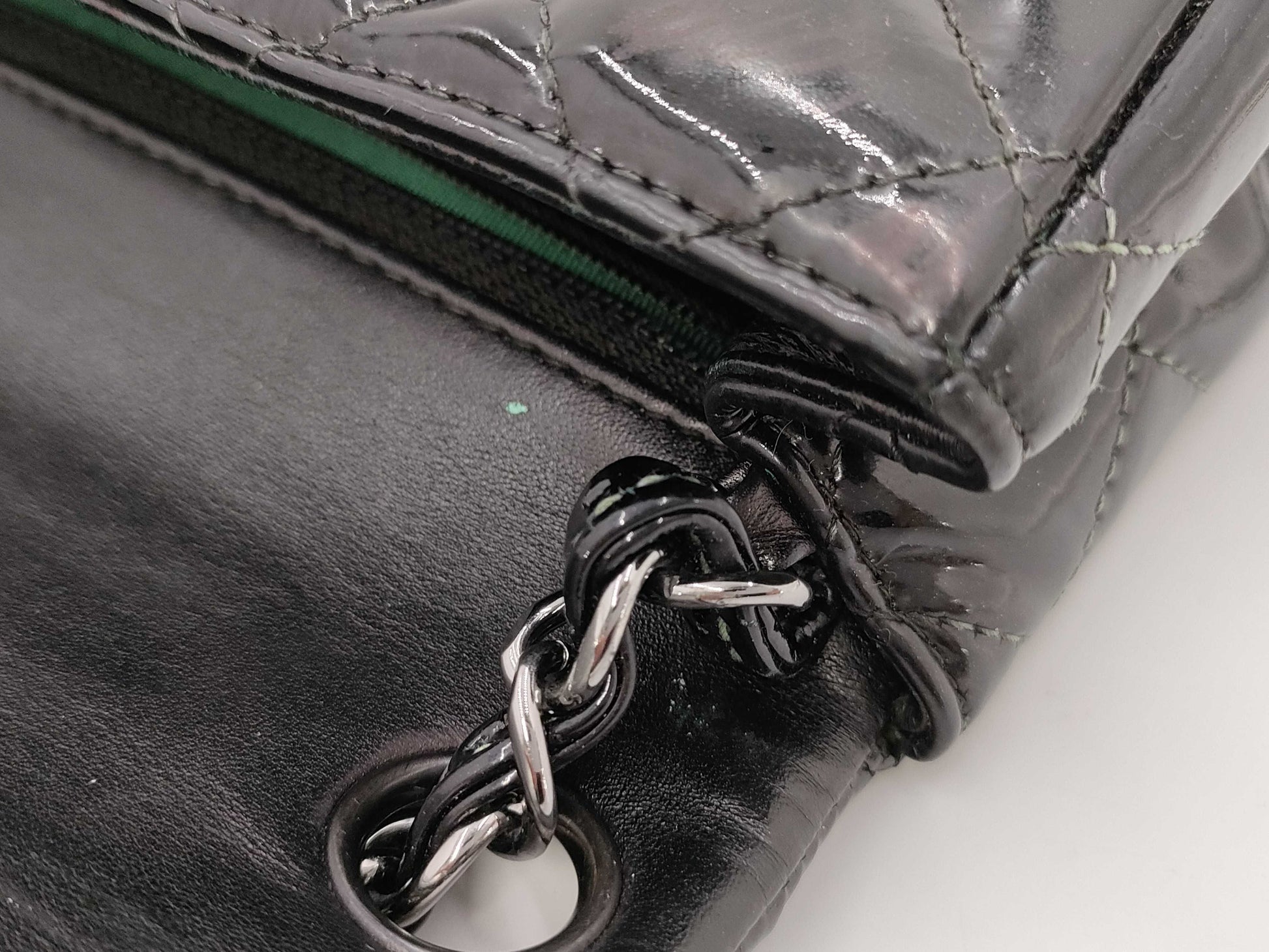 CHANEL Matelasse Shoulder Bag Shoulder Bag