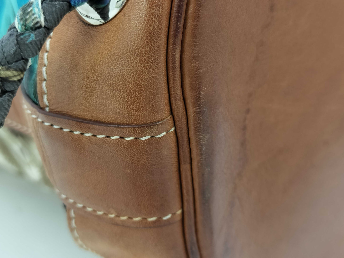 HERMES Socquar 22 □R engraved shoulder bag