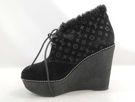 LOUIS VUITTON Monogram Short Boots in Black Suede MA0156 Size 36 Other Shoes
