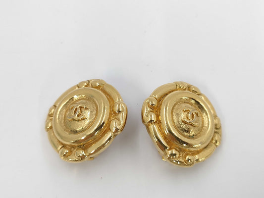 CHANEL Coco Mark Round Gold Yg Earrings