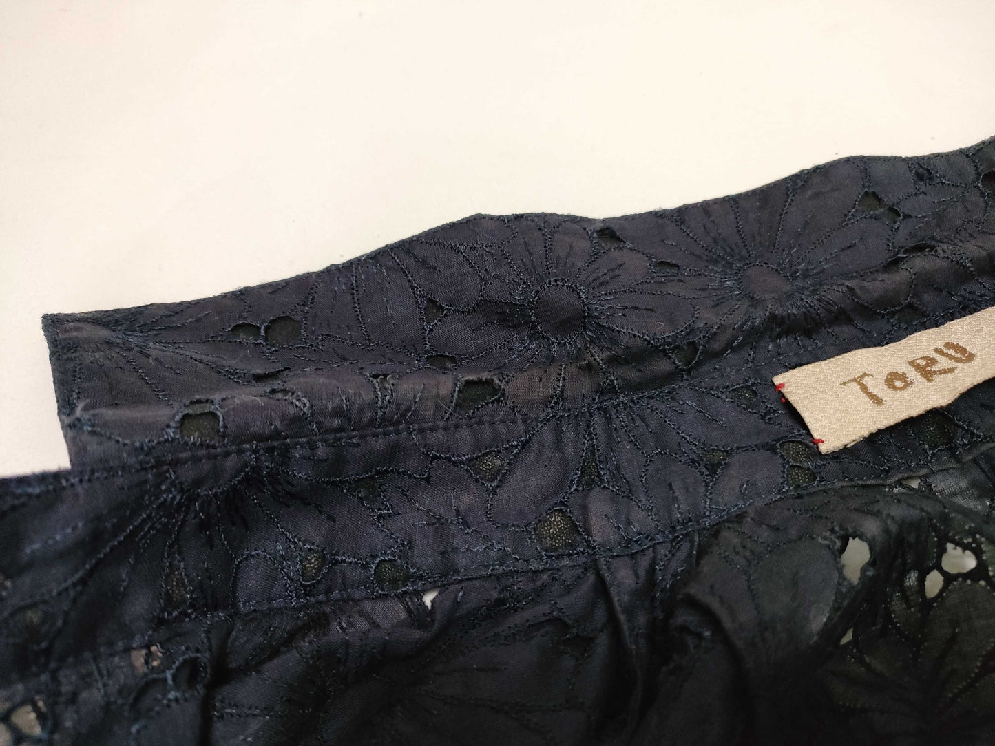 TORU ICHO Floral Lace Shirt