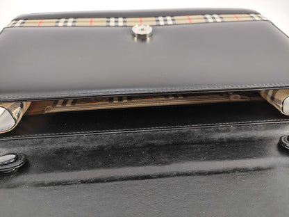 BURBERRY Black Handbag