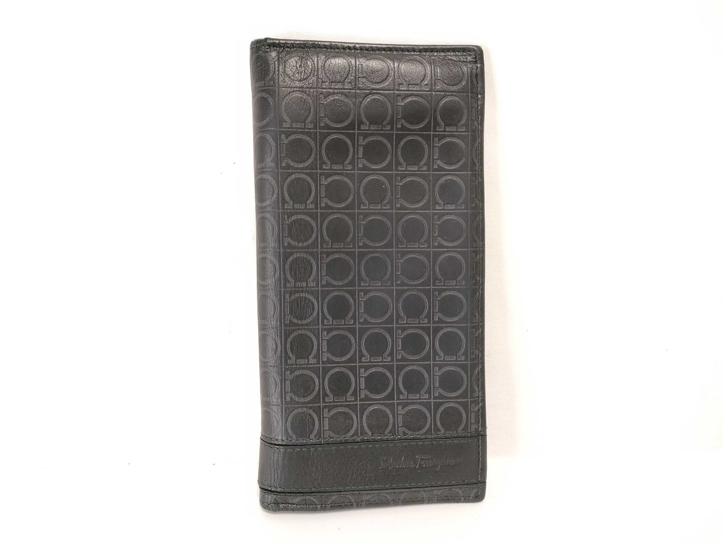 Salvatore Ferragamo brand wallet