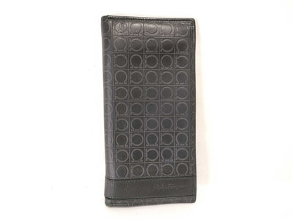 Salvatore Ferragamo brand wallet