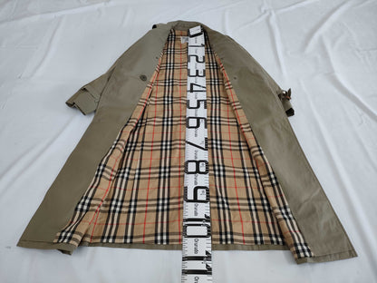 BURBERRY coat