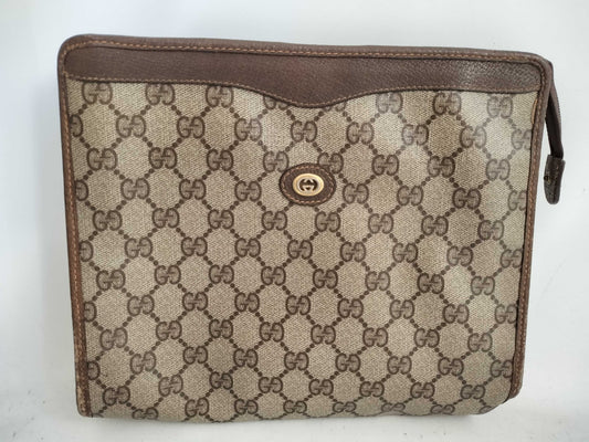 GUCCI branded pouch