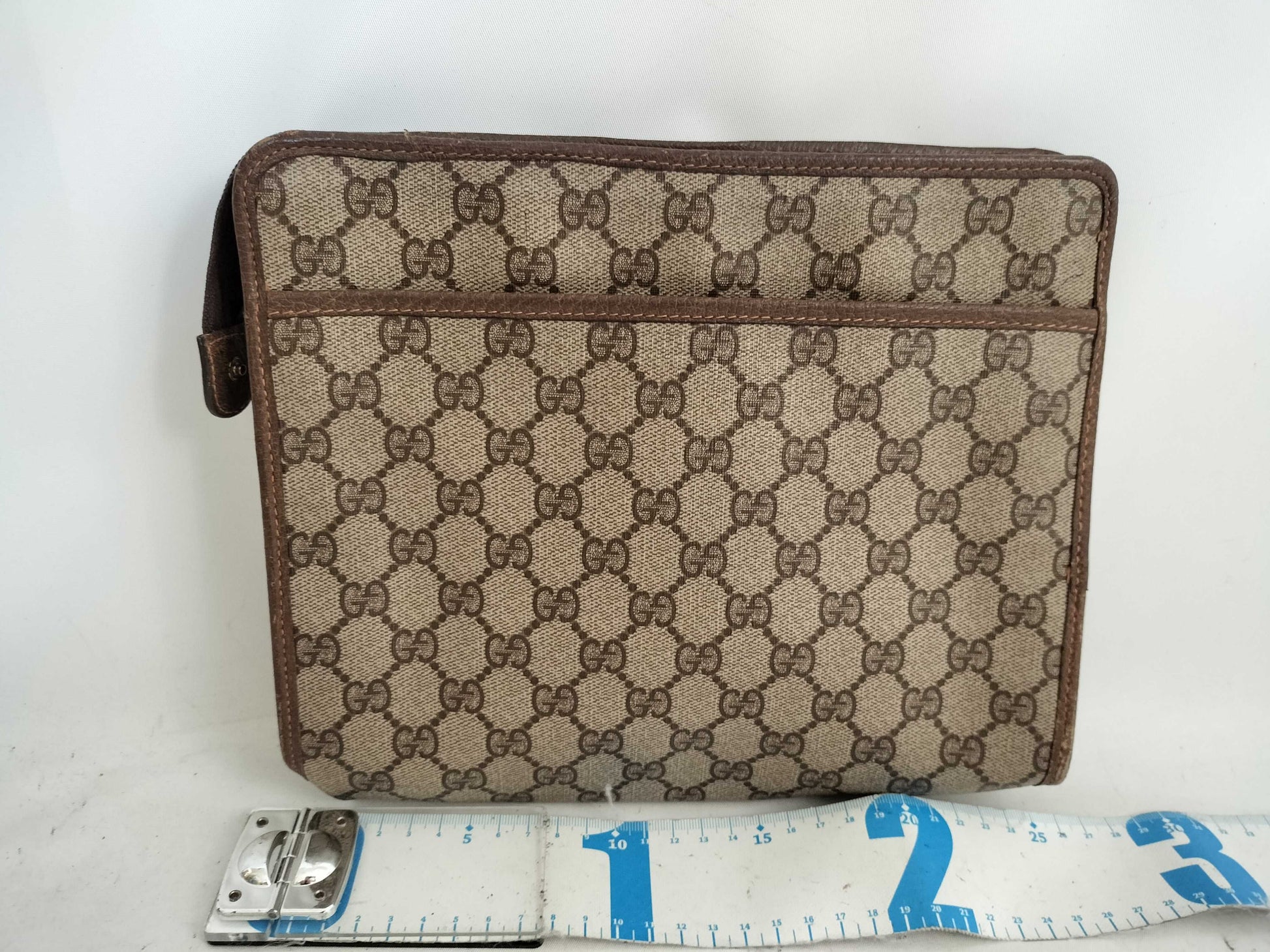 GUCCI branded pouch