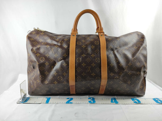 LOUIS VUITTON Monogram LV Keepall 60 Boston Bag
